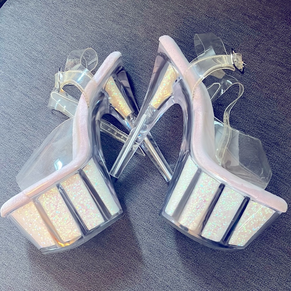 Pleaser heels size 8 silver metallic glitter platforms